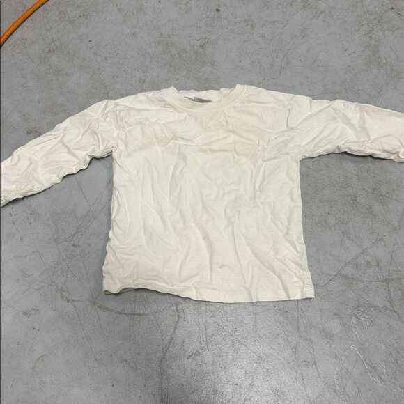 (2) Off White Ivory Short Sleeve & Long Sleeve Tees Zara and Atlas Gray 18-24 M - Picture 5 of 6